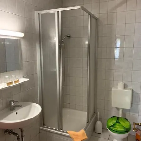 Pensionett 3* Bernburg