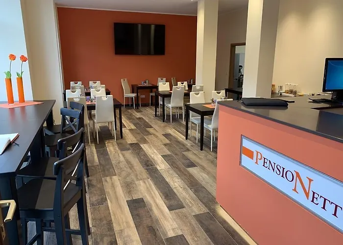 Pensionett ゲストハウス ベルンブルク