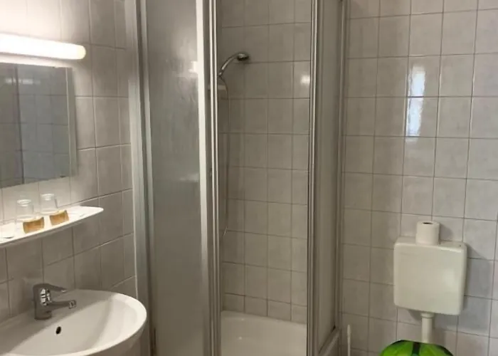 Pensionett 3* Bernburg