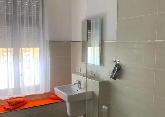 게스트하우스 Pensionett 베른부르크