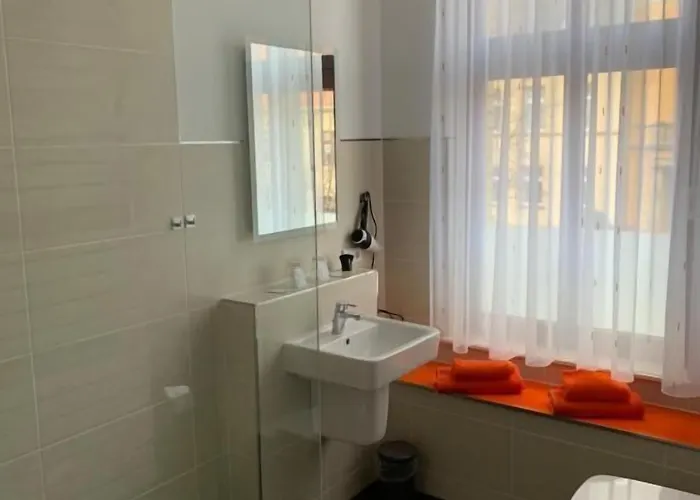 게스트하우스 Pensionett 베른부르크